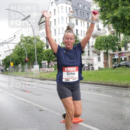 14.06.2026 - REWE Women's Run Jannik Wohlers http://msf.ph/oto/9795068 14.06.2026 09:55:52 Laufen 11255 meine-sportfotos.de