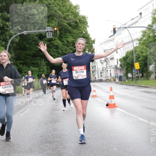 14.06.2026 - REWE Women's Run Jannik Wohlers http://msf.ph/oto/9795073 14.06.2026 09:55:54 Laufen 11265, 57, 10594, 57 meine-sportfotos.de