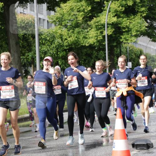 14.06.2026 - REWE Women's Run Jannik Wohlers http://msf.ph/oto/9795082 14.06.2026 09:09:18 Laufen 10385, 10611, 11210, 10835, 657, 11415, 7 meine-sportfotos.de