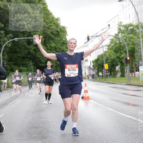 14.06.2026 - REWE Women's Run Jannik Wohlers http://msf.ph/oto/9795088 14.06.2026 09:55:54 Laufen 11265, 7, 10594 meine-sportfotos.de