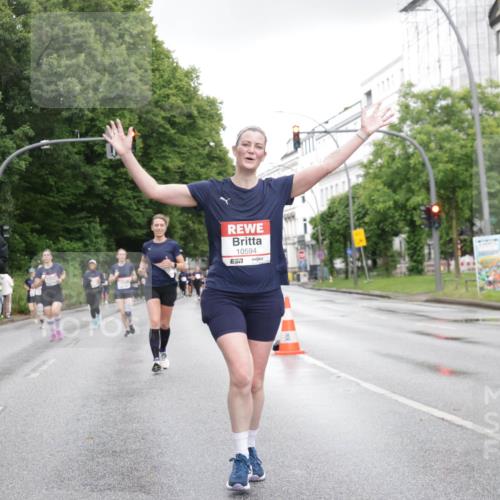 14.06.2026 - REWE Women's Run Jannik Wohlers http://msf.ph/oto/9795091 14.06.2026 09:55:54 Laufen 11265, 57, 10594, 7 meine-sportfotos.de
