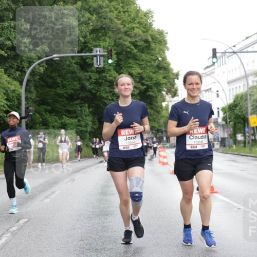 14.06.2026 - REWE Women's Run Jannik Wohlers http://msf.ph/oto/9795151 14.06.2026 09:55:59 Laufen 10840, 57, 10839 meine-sportfotos.de