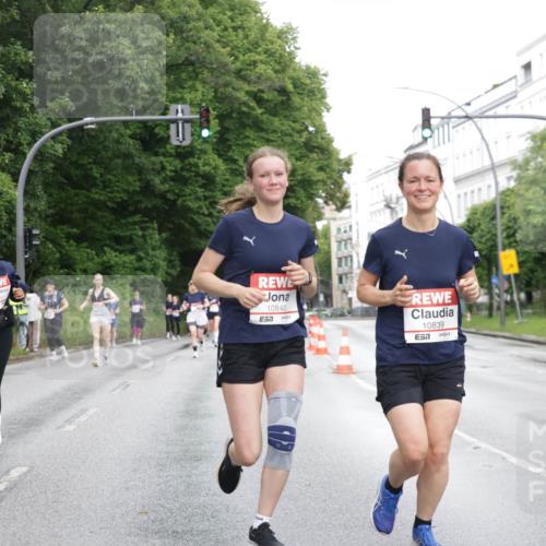 14.06.2026 - REWE Women's Run Jannik Wohlers http://msf.ph/oto/9795159 14.06.2026 09:55:59 Laufen 1117, 10840, 7, 10839, 7 meine-sportfotos.de