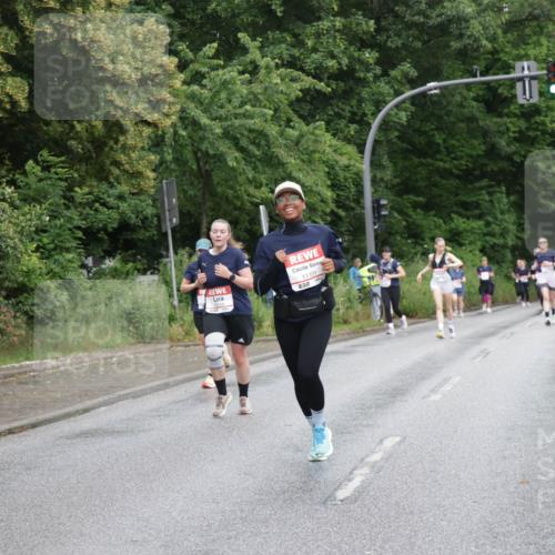 14.06.2026 - REWE Women's Run Jannik Wohlers http://msf.ph/oto/9795161 14.06.2026 09:56:00 Laufen 66, 11101, 57 meine-sportfotos.de