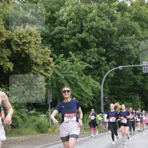 14.06.2026 - REWE Women's Run Jannik Wohlers http://msf.ph/oto/9795245 14.06.2026 09:56:08 Laufen 11324, 7 meine-sportfotos.de