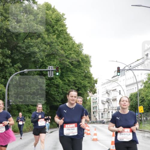 14.06.2026 - REWE Women's Run Jannik Wohlers http://msf.ph/oto/9795338 14.06.2026 09:56:16 Laufen 10198, 11205, 837, 1, 7 meine-sportfotos.de