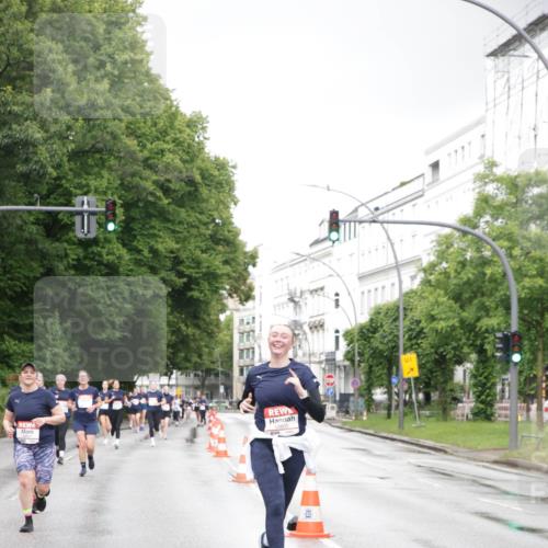 14.06.2026 - REWE Women's Run Jannik Wohlers http://msf.ph/oto/9795402 14.06.2026 09:56:34 Laufen 10805, 01 meine-sportfotos.de