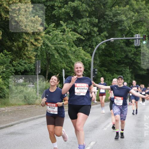 14.06.2026 - REWE Women's Run Jannik Wohlers http://msf.ph/oto/9795419 14.06.2026 09:56:35 Laufen 11150, 10370, 7 meine-sportfotos.de