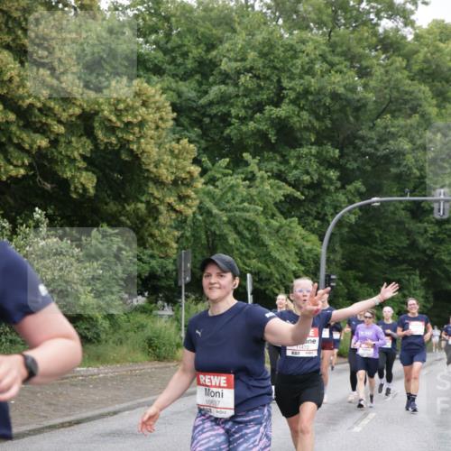14.06.2026 - REWE Women's Run Jannik Wohlers http://msf.ph/oto/9795443 14.06.2026 09:56:37 Laufen 10637, 11472 meine-sportfotos.de