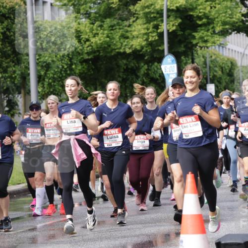 14.06.2026 - REWE Women's Run Jannik Wohlers http://msf.ph/oto/9795461 14.06.2026 09:09:36 Laufen 10170, 57, 11092, 577, 11183, 10815, 11436, 6, 00, 11262, 10451, 6517, 10291, 11304 meine-sportfotos.de