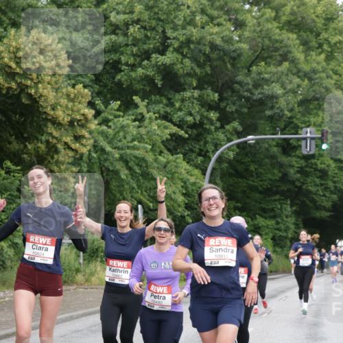 14.06.2026 - REWE Women's Run Jannik Wohlers http://msf.ph/oto/9795490 14.06.2026 09:56:40 Laufen 10824, 10663, 10482, 10915 meine-sportfotos.de