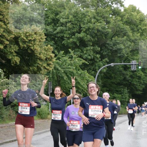 14.06.2026 - REWE Women's Run Jannik Wohlers http://msf.ph/oto/9795499 14.06.2026 09:56:40 Laufen 10824, 10663, 10482, 10915, 7 meine-sportfotos.de