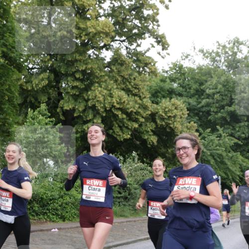 14.06.2026 - REWE Women's Run Jannik Wohlers http://msf.ph/oto/9795508 14.06.2026 09:56:41 Laufen 7, 018, 10824, 57, 10663 meine-sportfotos.de