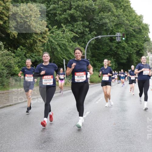 14.06.2026 - REWE Women's Run Jannik Wohlers http://msf.ph/oto/9795541 14.06.2026 09:56:44 Laufen 10453, 11044, 11045, 01, 622 meine-sportfotos.de