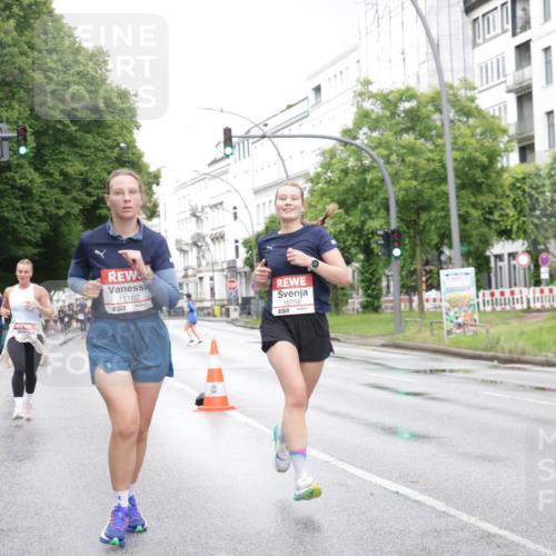 14.06.2026 - REWE Women's Run Jannik Wohlers http://msf.ph/oto/9795587 14.06.2026 09:56:54 Laufen 11162, 57, 10756, 57 meine-sportfotos.de