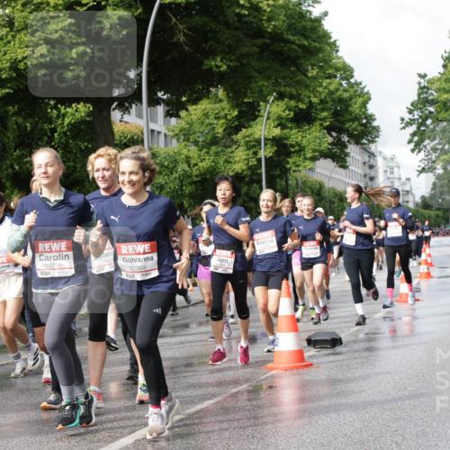14.06.2026 - REWE Women's Run Jannik Wohlers http://msf.ph/oto/9795634 14.06.2026 09:09:44 Laufen 10075, 10210, 657, 10912, 10369, 11343 meine-sportfotos.de