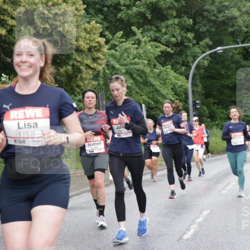14.06.2026 - REWE Women's Run Jannik Wohlers http://msf.ph/oto/9795668 14.06.2026 09:57:00 Laufen 11375, 7, 10077, 10967, 11361 meine-sportfotos.de