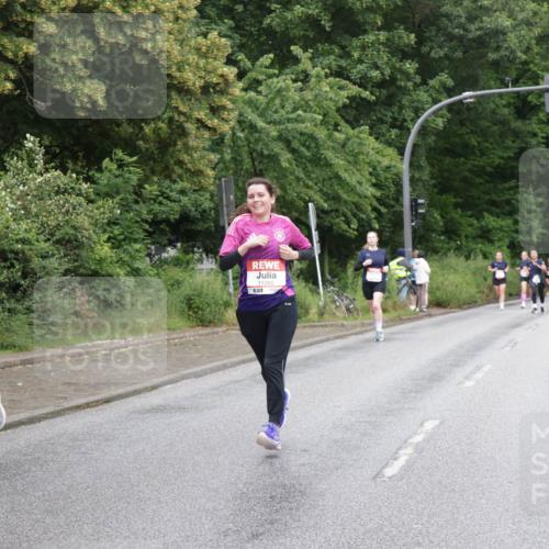14.06.2026 - REWE Women's Run Jannik Wohlers http://msf.ph/oto/9795756 14.06.2026 09:57:09 Laufen 10817, 11285, 57 meine-sportfotos.de