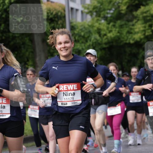 14.06.2026 - REWE Women's Run Jannik Wohlers http://msf.ph/oto/9795772 14.06.2026 09:09:52 Laufen 10976, 11179, 57, 1004, 57 meine-sportfotos.de