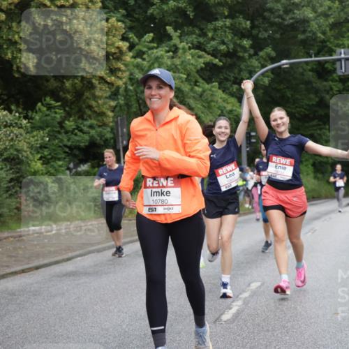 14.06.2026 - REWE Women's Run Jannik Wohlers http://msf.ph/oto/9795866 14.06.2026 09:57:29 Laufen 10251, 10780, 7, 10622, 10733 meine-sportfotos.de