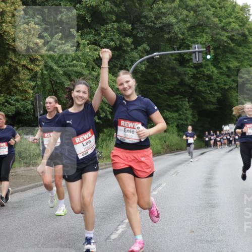 14.06.2026 - REWE Women's Run Jannik Wohlers http://msf.ph/oto/9795874 14.06.2026 09:57:30 Laufen 10622, 10733, 51 meine-sportfotos.de