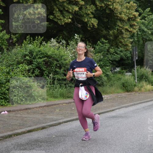 14.06.2026 - REWE Women's Run Jannik Wohlers http://msf.ph/oto/9795955 14.06.2026 09:57:35 Laufen 10132, 3 meine-sportfotos.de