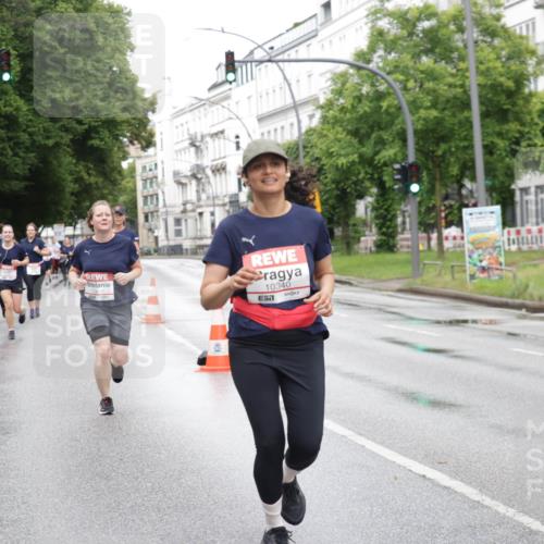 14.06.2026 - REWE Women's Run Jannik Wohlers http://msf.ph/oto/9796016 14.06.2026 09:57:46 Laufen 10617, 10340, 7 meine-sportfotos.de
