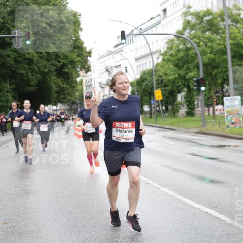 14.06.2026 - REWE Women's Run Jannik Wohlers http://msf.ph/oto/9796031 14.06.2026 09:57:48 Laufen 10617, 57 meine-sportfotos.de