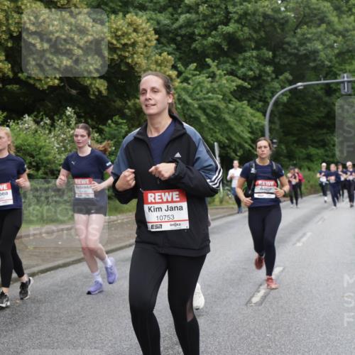 14.06.2026 - REWE Women's Run Jannik Wohlers http://msf.ph/oto/9796088 14.06.2026 09:57:54 Laufen 10647, 10753, 7 meine-sportfotos.de