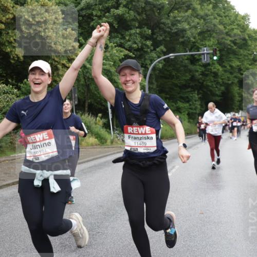 14.06.2026 - REWE Women's Run Jannik Wohlers http://msf.ph/oto/9796151 14.06.2026 09:58:05 Laufen 10181, 11469 meine-sportfotos.de