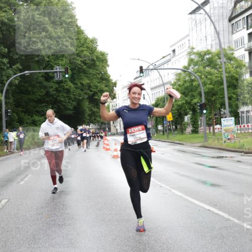 14.06.2026 - REWE Women's Run Jannik Wohlers http://msf.ph/oto/9796158 14.06.2026 09:58:06 Laufen 11208 meine-sportfotos.de