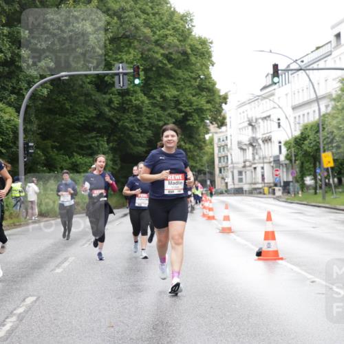 14.06.2026 - REWE Women's Run Jannik Wohlers http://msf.ph/oto/9796212 14.06.2026 09:58:14 Laufen 11350 meine-sportfotos.de