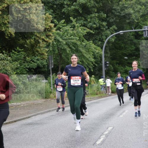 14.06.2026 - REWE Women's Run Jannik Wohlers http://msf.ph/oto/9796220 14.06.2026 09:58:15 Laufen 10028, 657, 11397, 11350, 7 meine-sportfotos.de