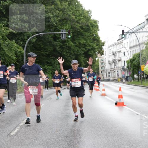 14.06.2026 - REWE Women's Run Jannik Wohlers http://msf.ph/oto/9796332 14.06.2026 09:58:33 Laufen 10898 meine-sportfotos.de