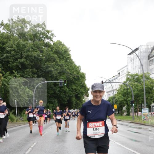 14.06.2026 - REWE Women's Run Jannik Wohlers http://msf.ph/oto/9796352 14.06.2026 09:58:35 Laufen 10898, 57 meine-sportfotos.de