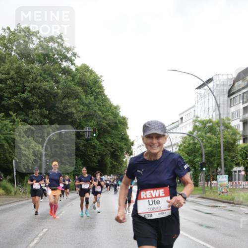 14.06.2026 - REWE Women's Run Jannik Wohlers http://msf.ph/oto/9796356 14.06.2026 09:58:35 Laufen 10898, 7 meine-sportfotos.de