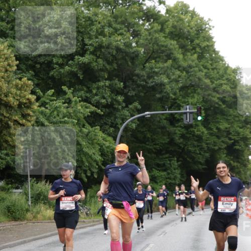 14.06.2026 - REWE Women's Run Jannik Wohlers http://msf.ph/oto/9796363 14.06.2026 09:58:36 Laufen 10554, 10528, 7 meine-sportfotos.de