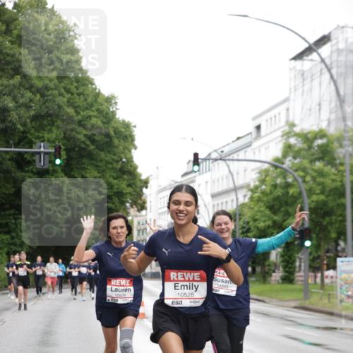 14.06.2026 - REWE Women's Run Jannik Wohlers http://msf.ph/oto/9796382 14.06.2026 09:58:38 Laufen 10529, 10528, 11243 meine-sportfotos.de