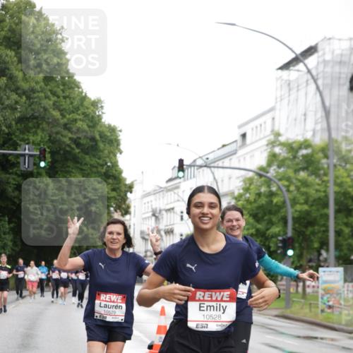 14.06.2026 - REWE Women's Run Jannik Wohlers http://msf.ph/oto/9796390 14.06.2026 09:58:38 Laufen 10529, 10528 meine-sportfotos.de
