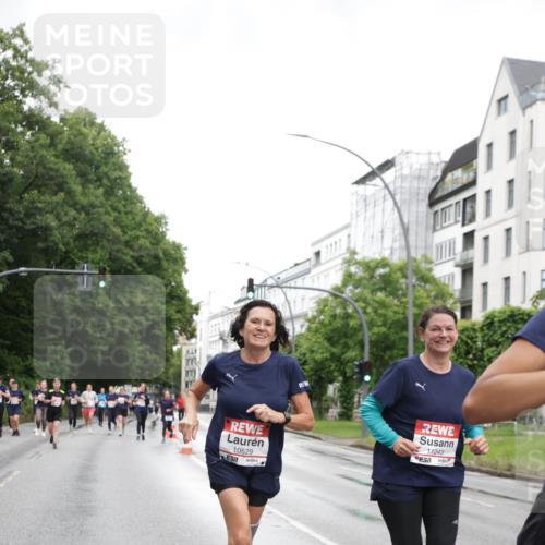 14.06.2026 - REWE Women's Run Jannik Wohlers http://msf.ph/oto/9796393 14.06.2026 09:58:39 Laufen 10529, 11243 meine-sportfotos.de