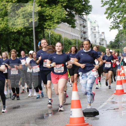 14.06.2026 - REWE Women's Run Jannik Wohlers http://msf.ph/oto/9796432 14.06.2026 09:10:38 Laufen 10323, 10406, 10441, 112 meine-sportfotos.de
