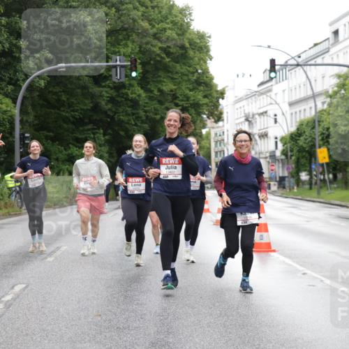 14.06.2026 - REWE Women's Run Jannik Wohlers http://msf.ph/oto/9796477 14.06.2026 09:58:46 Laufen 10670, 11402, 517 meine-sportfotos.de