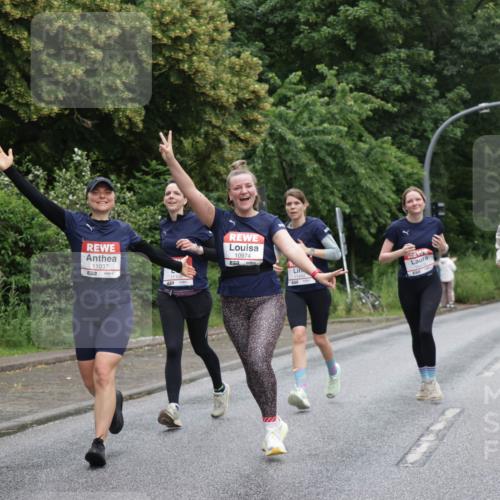 14.06.2026 - REWE Women's Run Jannik Wohlers http://msf.ph/oto/9796497 14.06.2026 09:58:48 Laufen 11037, 7, 10974, 11442, 10 meine-sportfotos.de