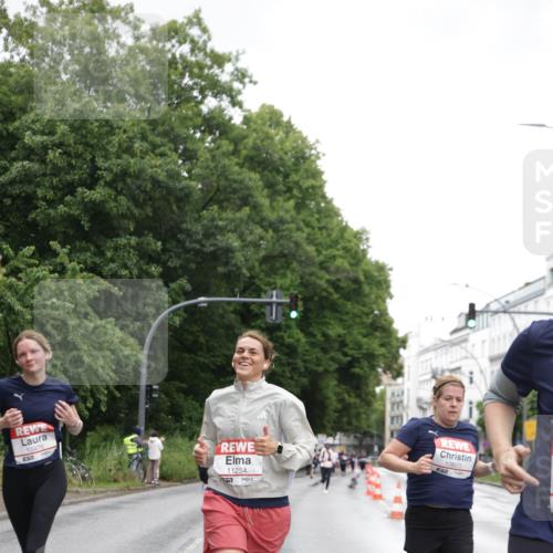 14.06.2026 - REWE Women's Run Jannik Wohlers http://msf.ph/oto/9796513 14.06.2026 09:58:49 Laufen 10476, 57, 11254, 10603 meine-sportfotos.de