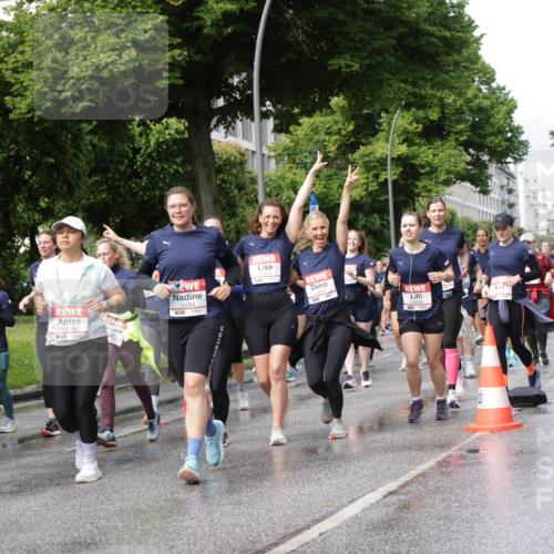 14.06.2026 - REWE Women's Run Jannik Wohlers http://msf.ph/oto/9796528 14.06.2026 09:10:44 Laufen 10432, 11118, 57, 10064 meine-sportfotos.de