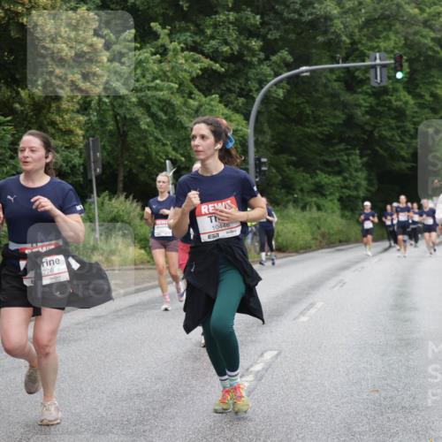 14.06.2026 - REWE Women's Run Jannik Wohlers http://msf.ph/oto/9796580 14.06.2026 09:58:59 Laufen 276, 10448, 7 meine-sportfotos.de
