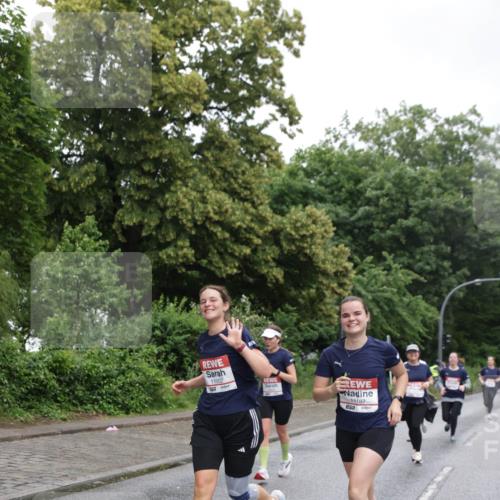 14.06.2026 - REWE Women's Run Jannik Wohlers http://msf.ph/oto/9796630 14.06.2026 09:59:10 Laufen 11002, 11, 87 meine-sportfotos.de