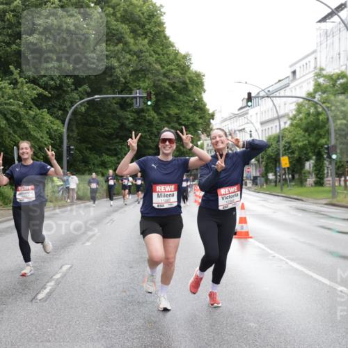 14.06.2026 - REWE Women's Run Jannik Wohlers http://msf.ph/oto/9796666 14.06.2026 09:59:15 Laufen 11080, 10368 meine-sportfotos.de