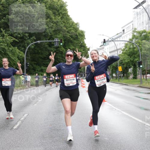 14.06.2026 - REWE Women's Run Jannik Wohlers http://msf.ph/oto/9796671 14.06.2026 09:59:15 Laufen 11080, 657, 10368 meine-sportfotos.de