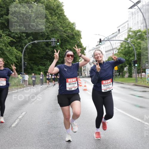 14.06.2026 - REWE Women's Run Jannik Wohlers http://msf.ph/oto/9796678 14.06.2026 09:59:15 Laufen 11080, 57, 10368, 57 meine-sportfotos.de
